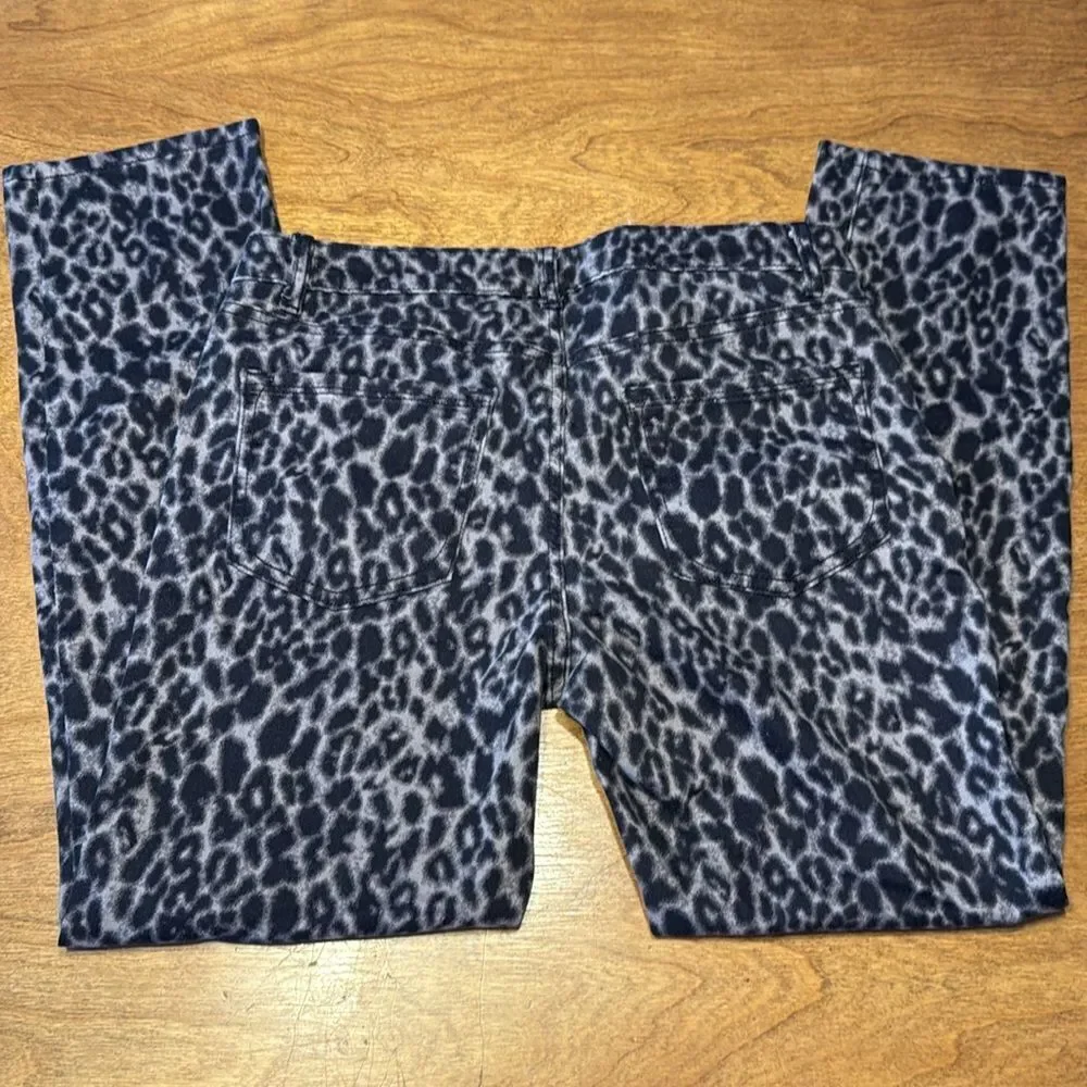 Apt. 9 Women's Straight Capri Pants - Black Leopard Print